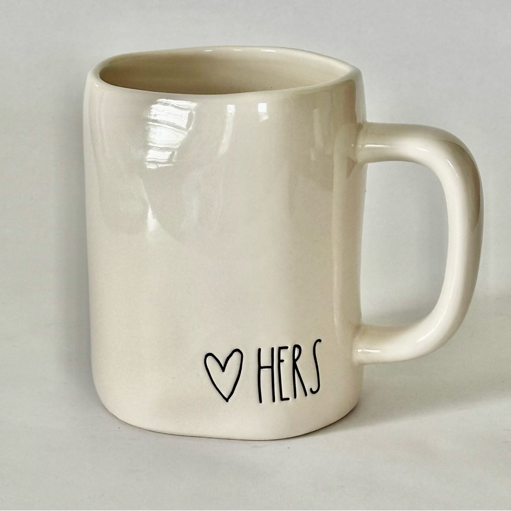 RAE DUNN New Hers mug